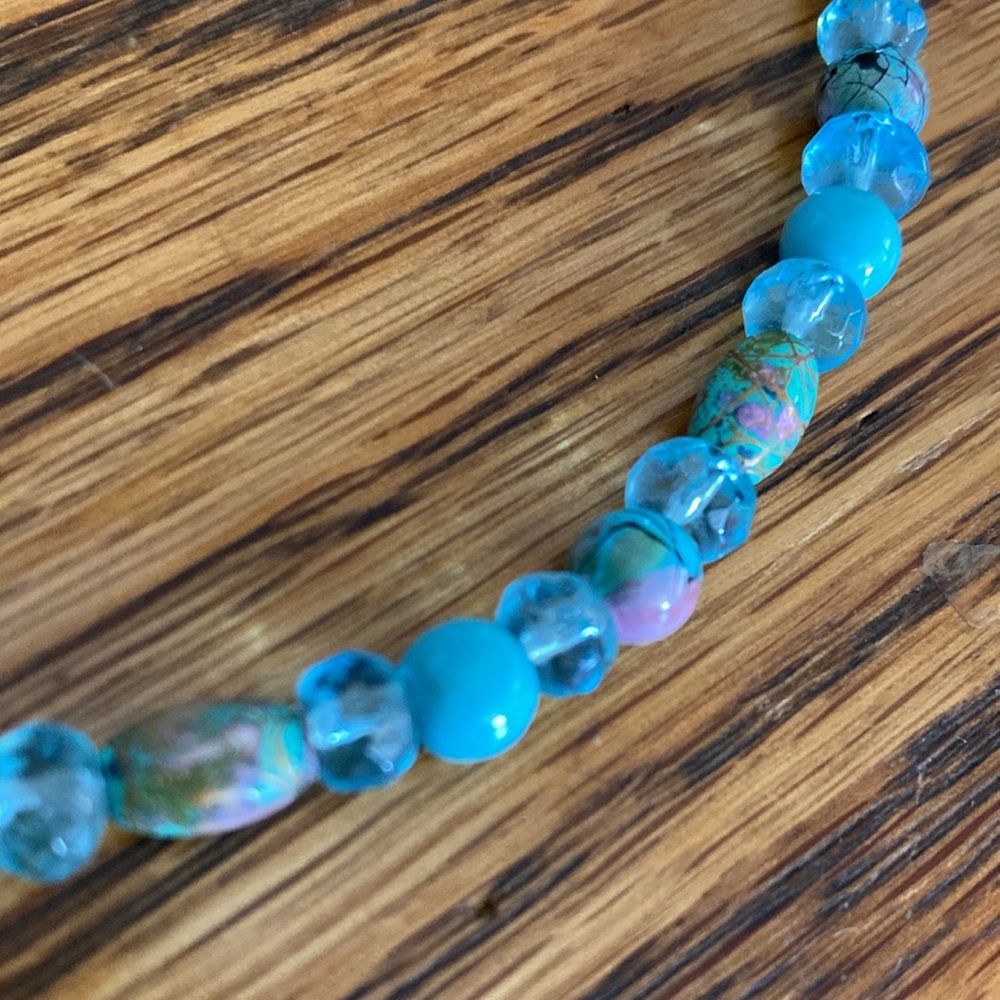 Artisan Glass Bead Focal Necklace Beachy Faux Turquoise Beads Magnetic Clasp - Picture 6 of 8